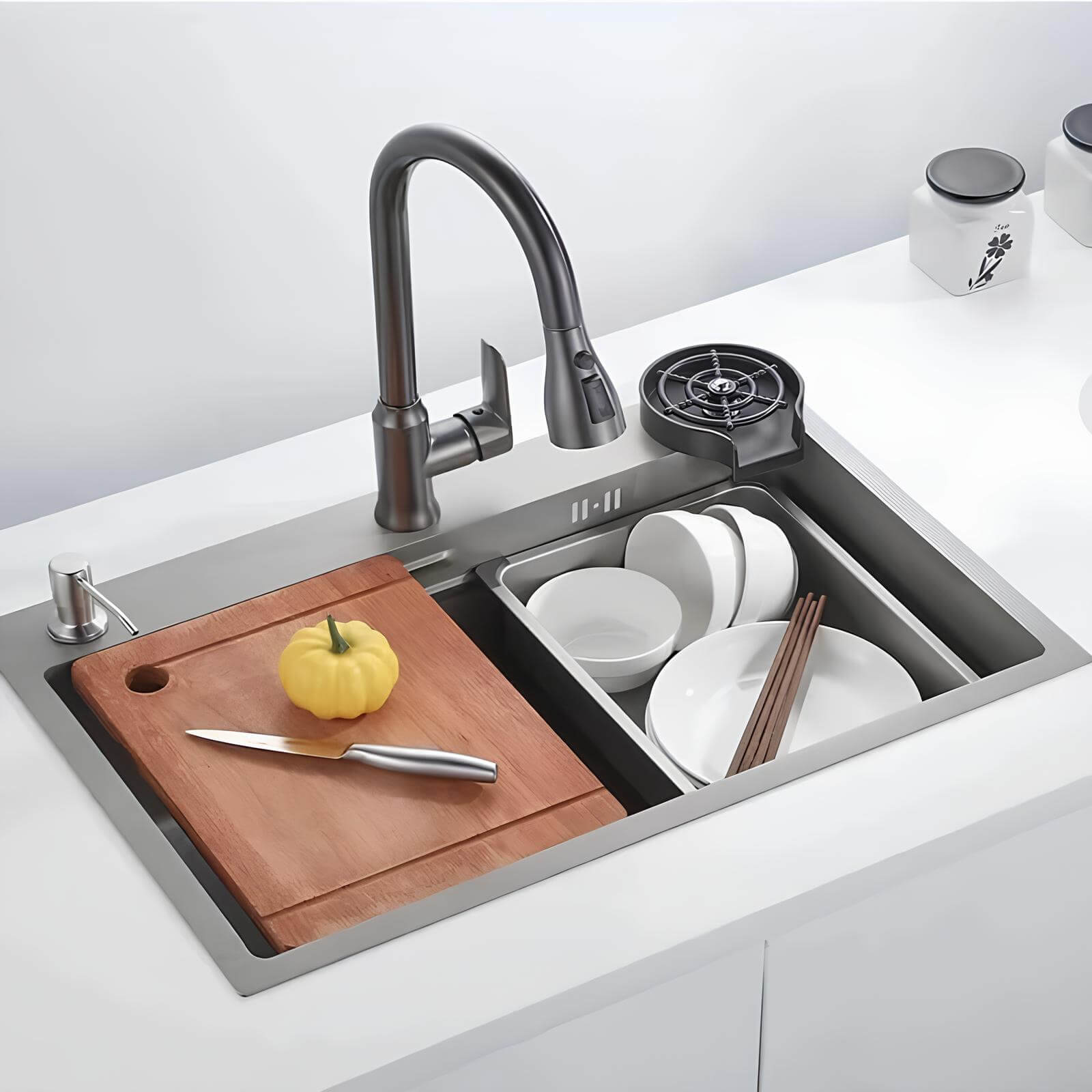 Kitchen faucet with retractable spout and hidden pull-out sprayer