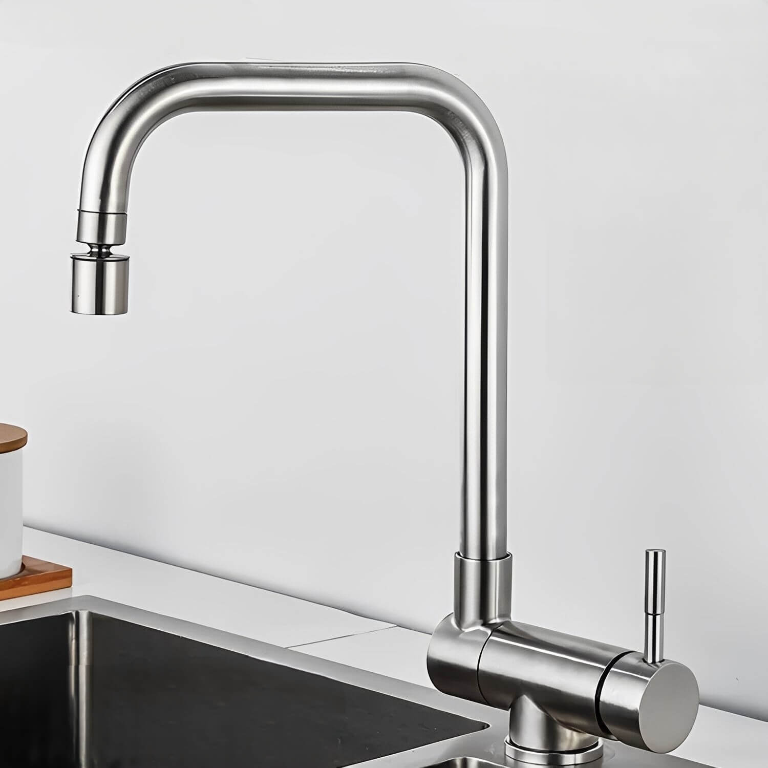 Folding kitchen faucet in stainless steel with dual-axis rotation