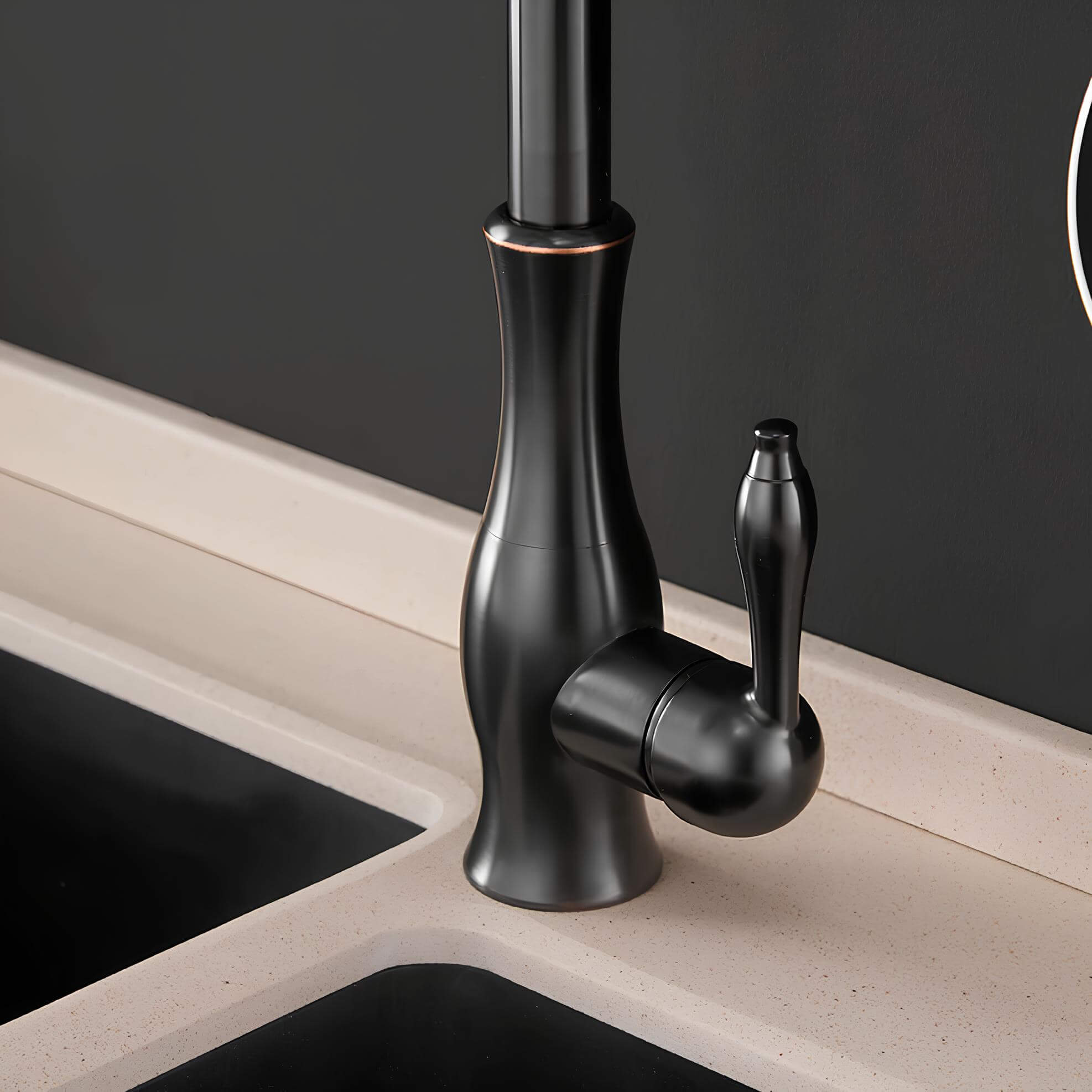 Premium kitchen faucet with pull-down dual spray and classic design