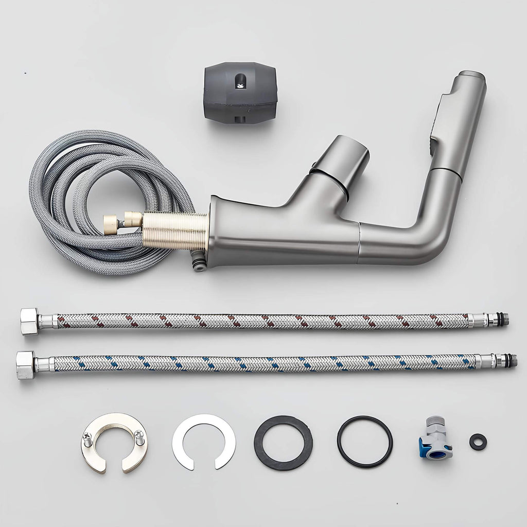 Adjustable kitchen faucet with integrated sprayer and 360° rotation