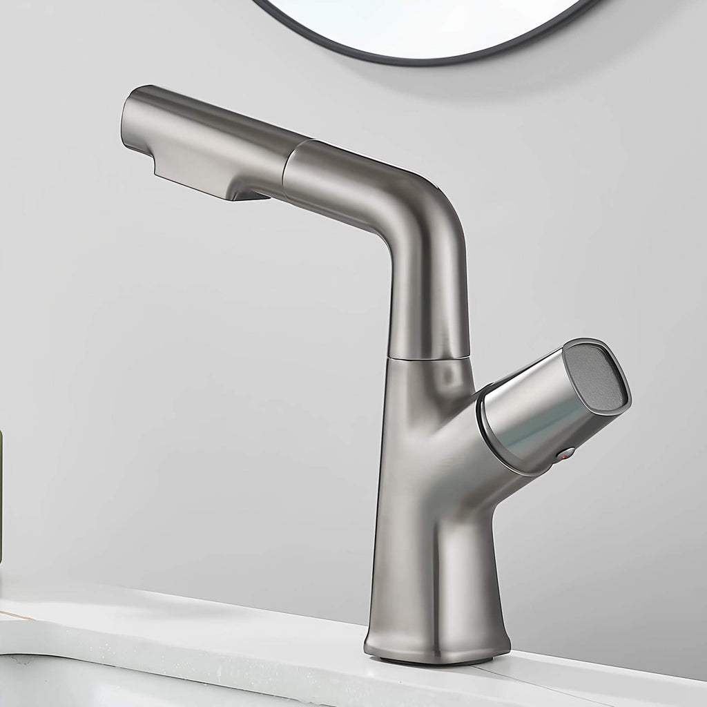 Adjustable kitchen faucet with integrated sprayer and 360° rotation
